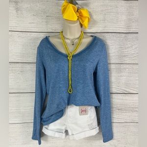 Boutique Brand Sky Blue V Neck Long Sleeve Pocket Top 💗